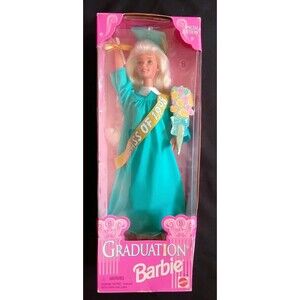 Mattel Barbie Graduation Special Edition Collector Doll  1998
